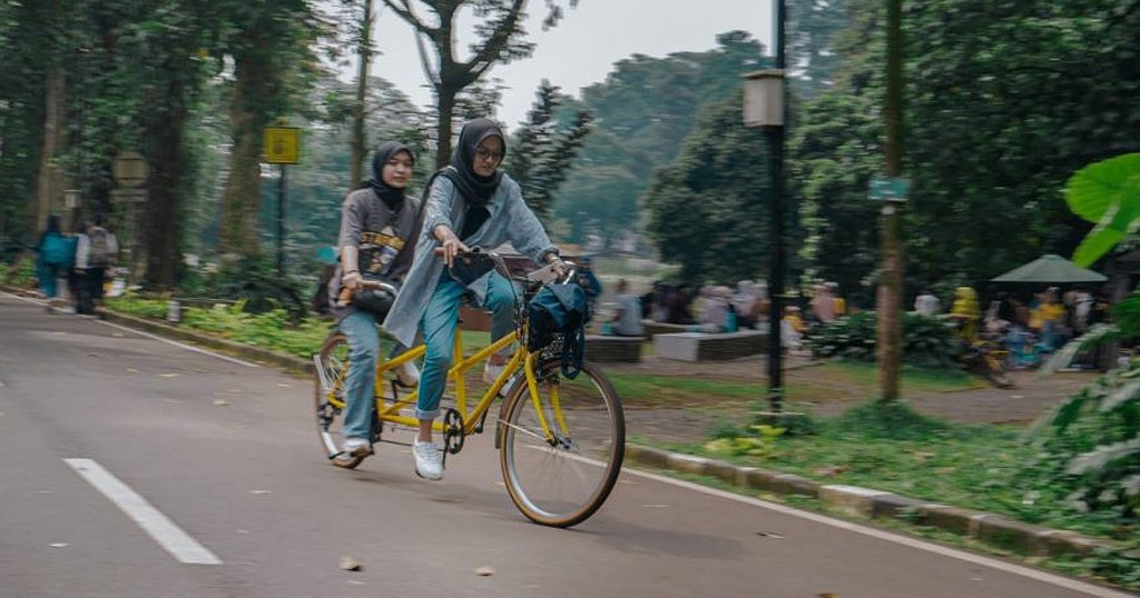 Menikmati Perjalanan ke Kebun Raya Bogor dengan Transportasi